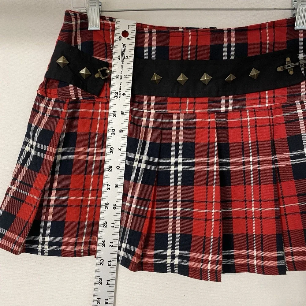 Abbey Dawn Mini Plaid Pleated Skirt Size 9 Red Black Punk Emo Y2K Academia
